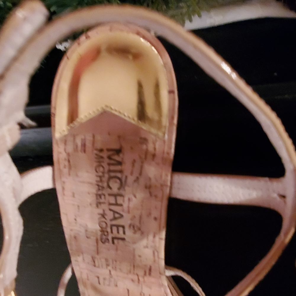 Shoes - Picture 3 of 3